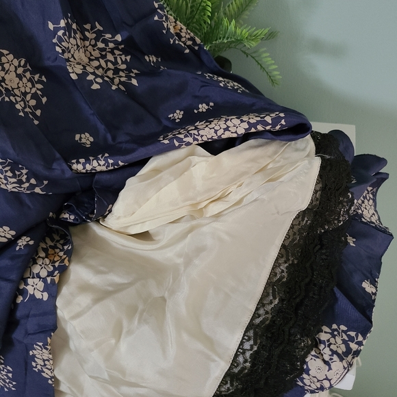 Anthropologie Odille Floral Midi Dress - Picture 3 of 8